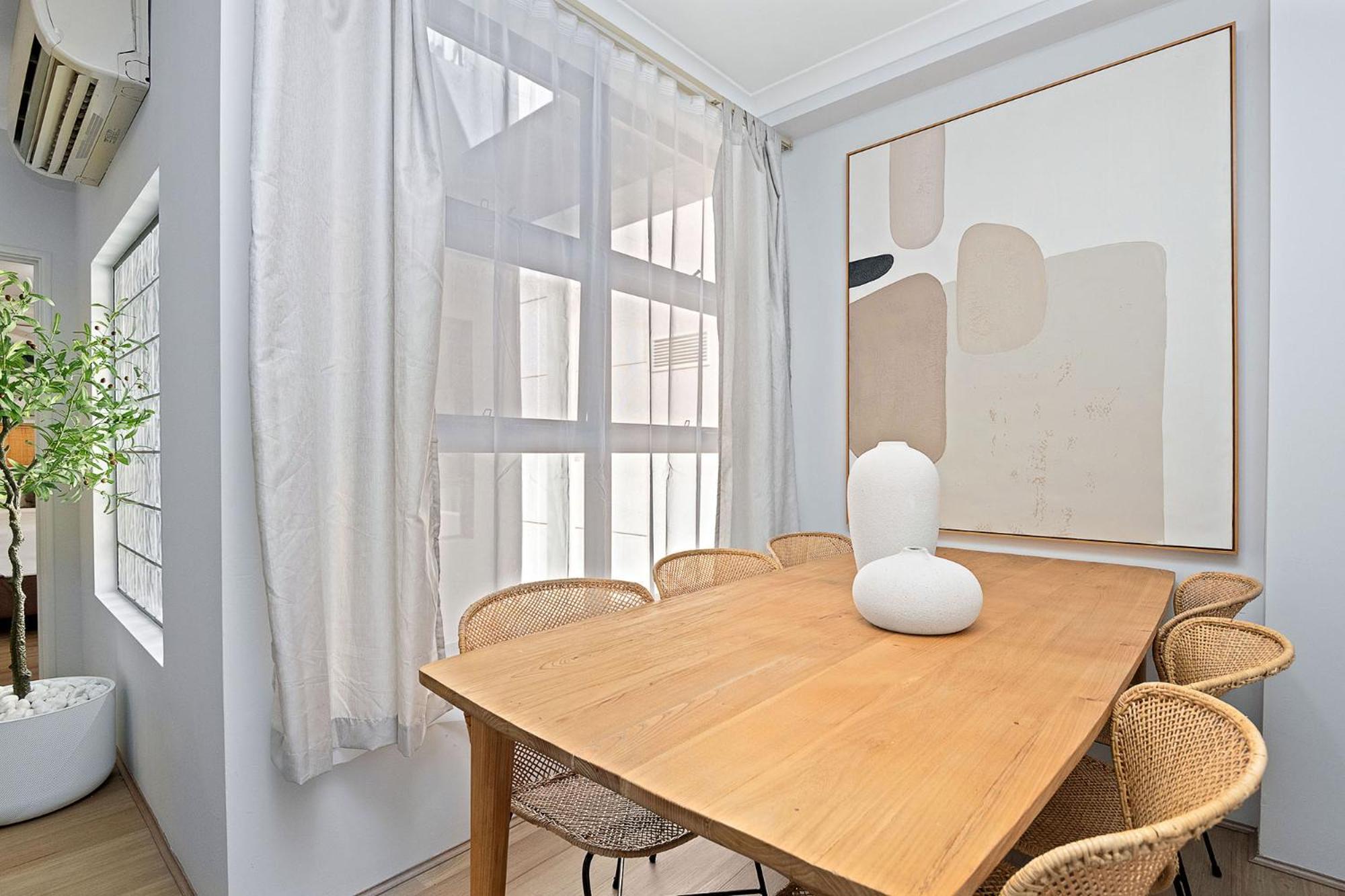 Apartment Chic 2br On Hay St East Perth