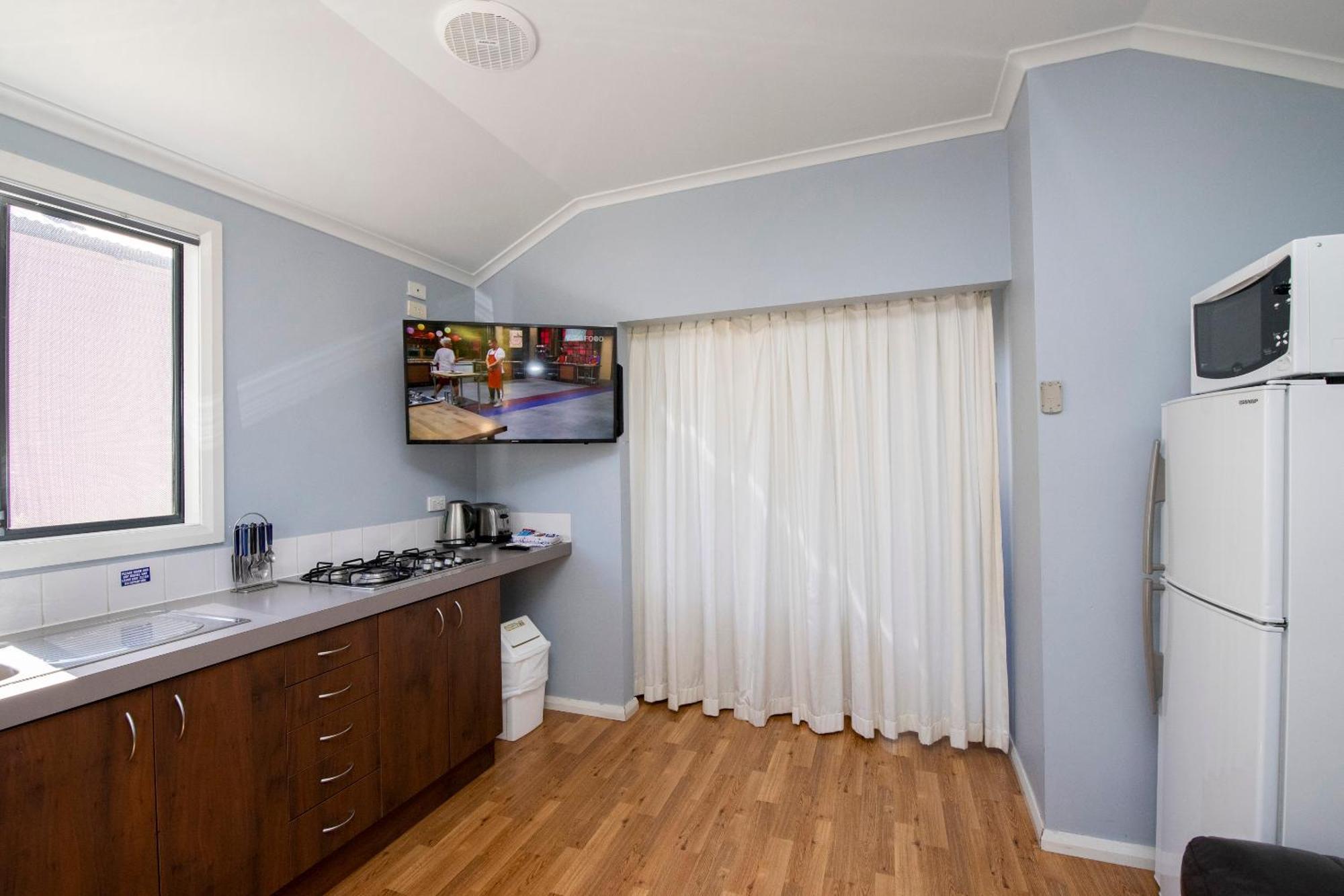 Karrinyup Waters Resort 3*
