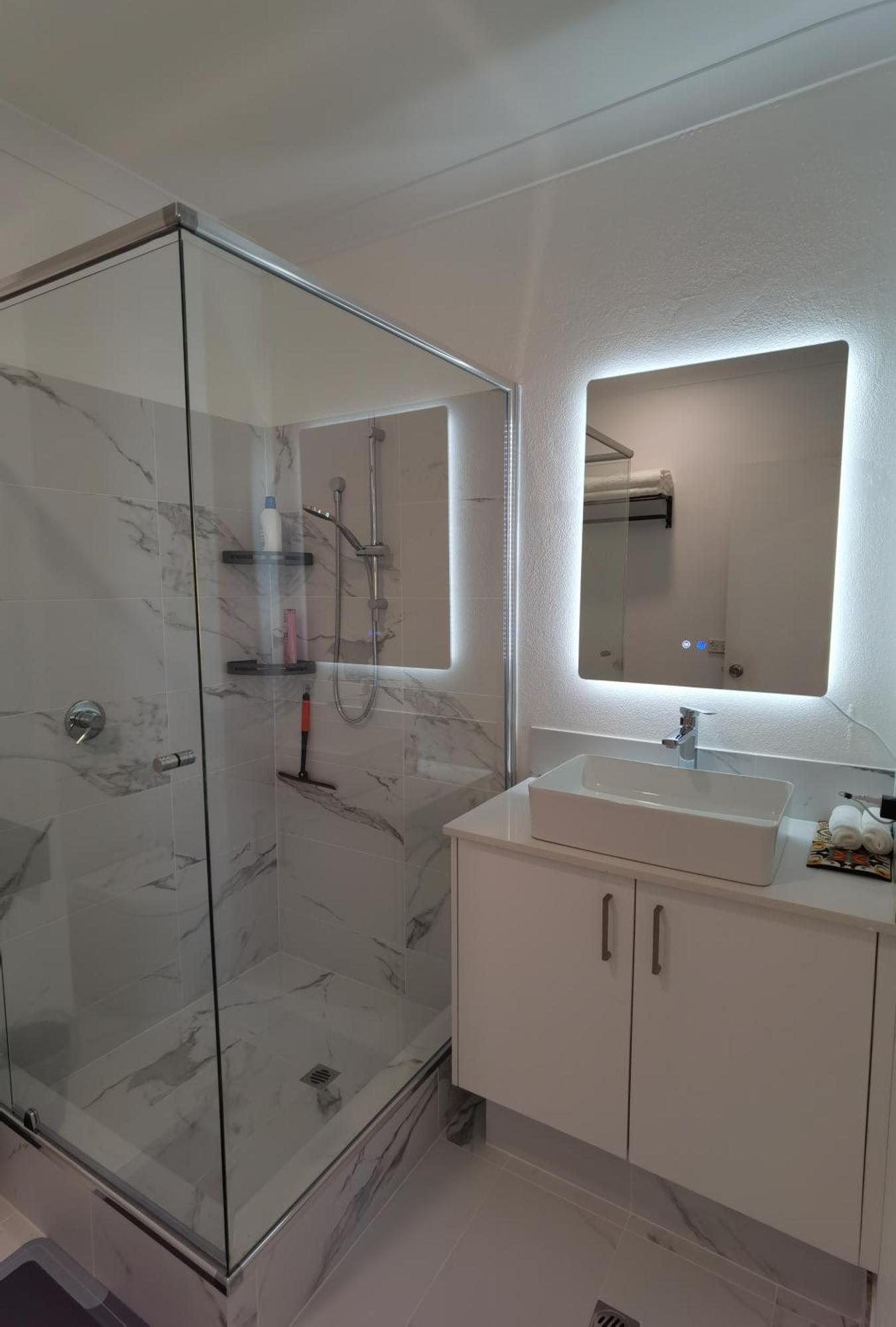 Sunny Ocean View Retreat * Perth