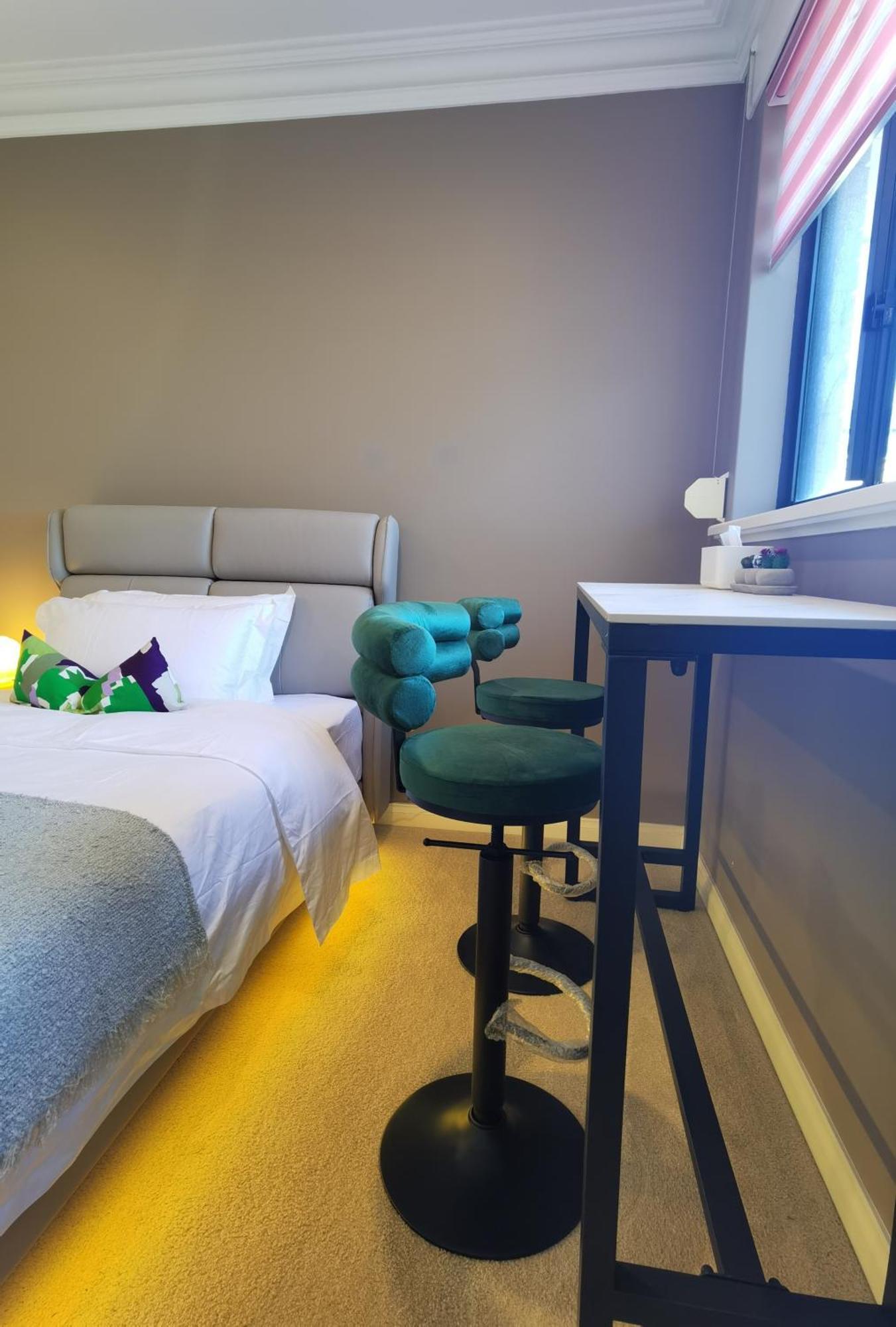 Sunny Ocean View Retreat Homestay