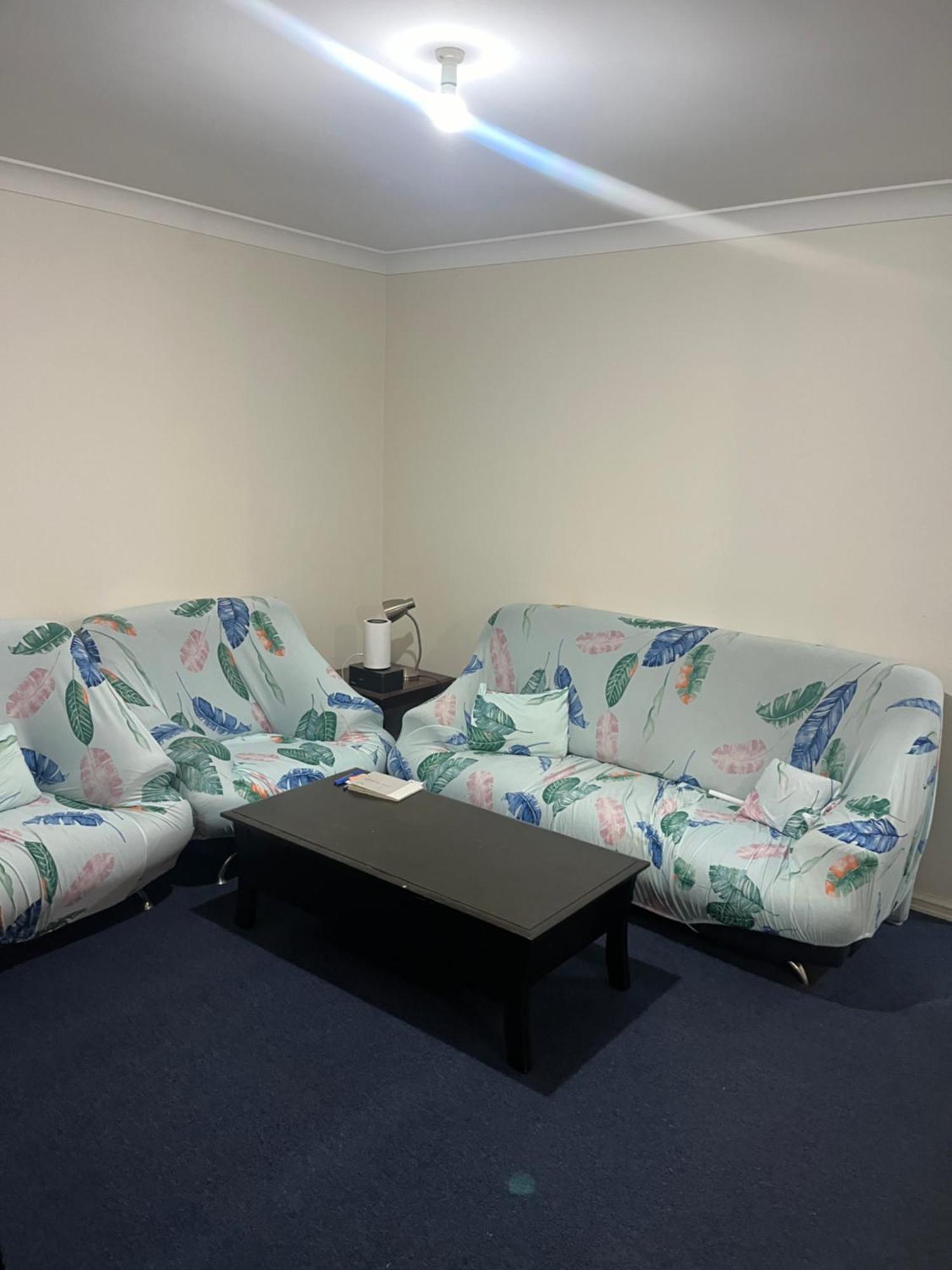 Bentley House Homestay *