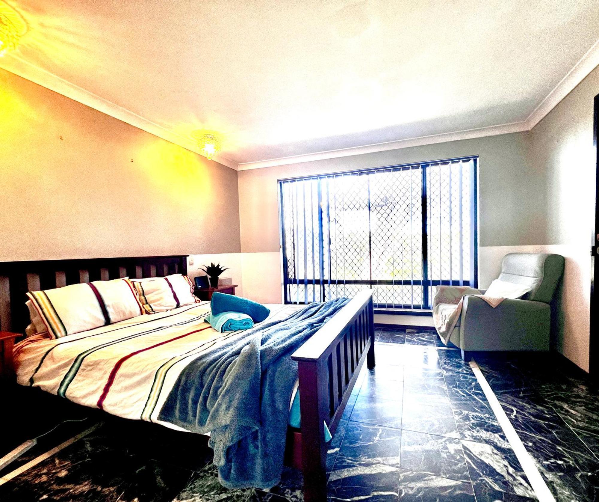 Long Ens Mater Fifo Affordable Holiday Near Fremantle City Swan River And Murdoch University Guest house