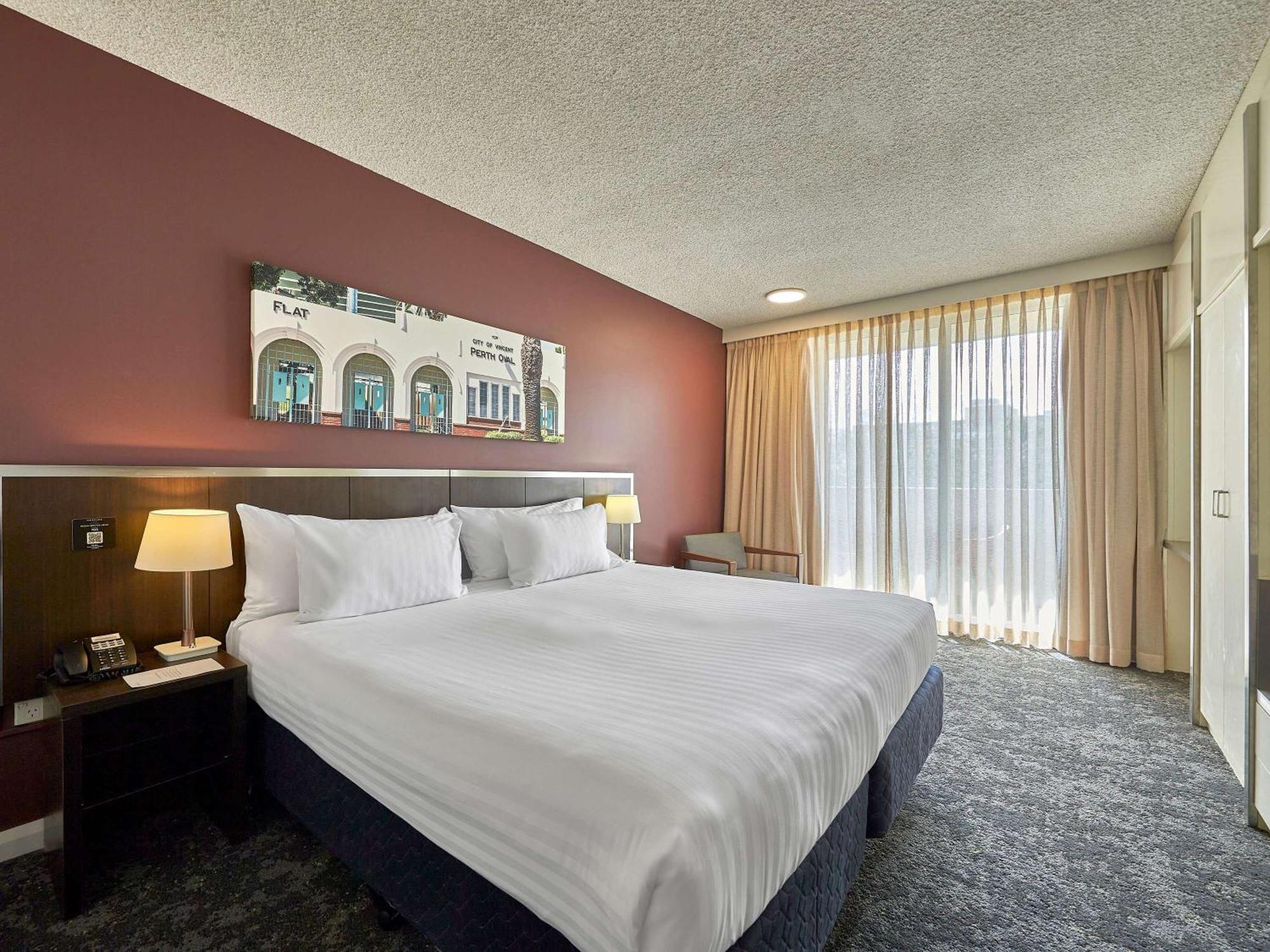 Hotel Mercure On Hay 4*