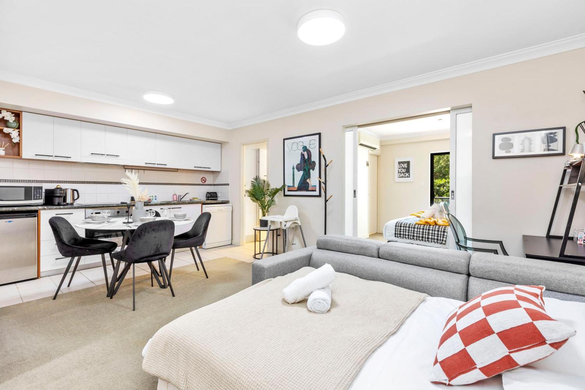 Pangsapuri Stylish 1bdrm Heart 2 Mins River Perth