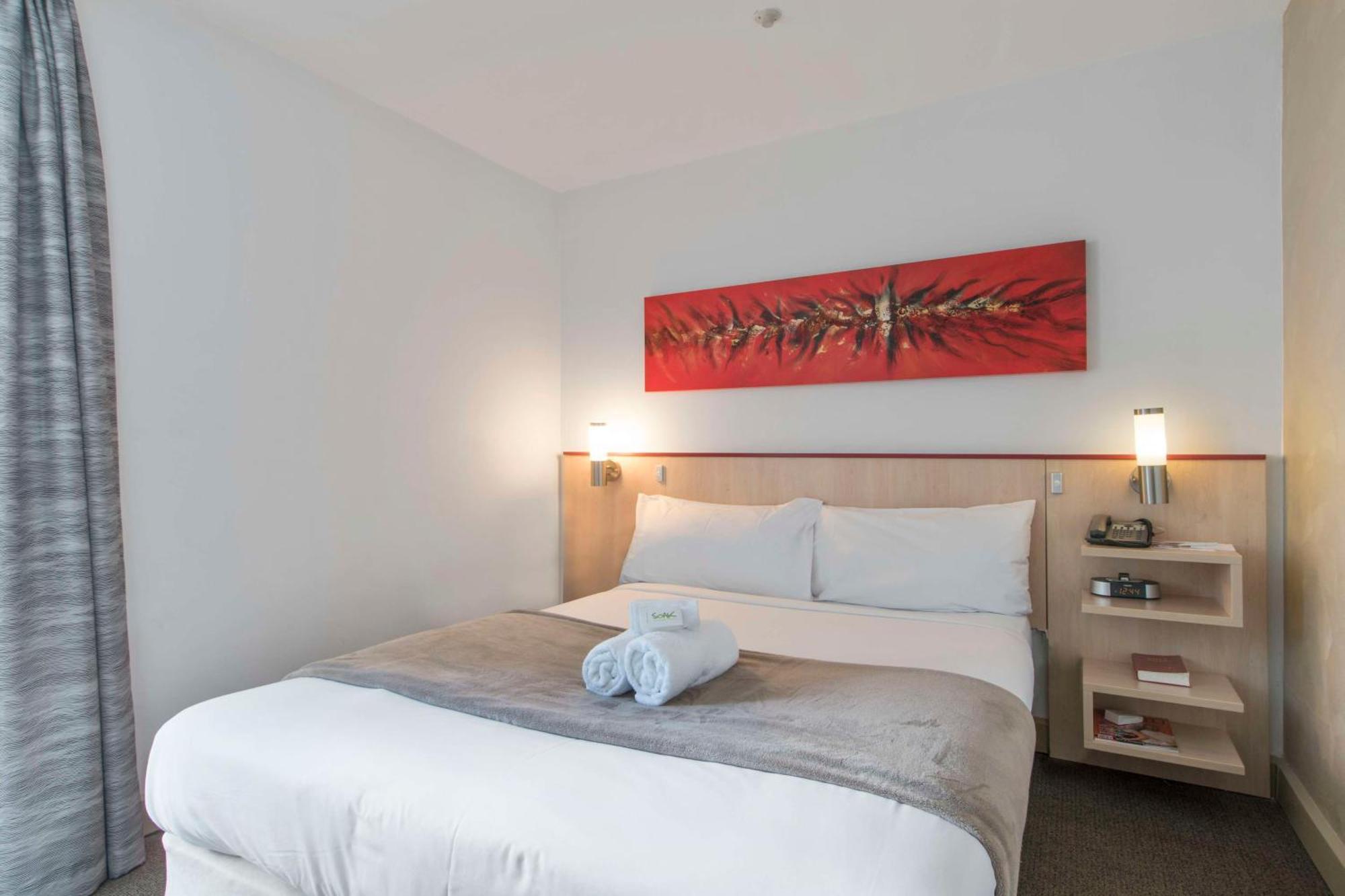 Hotel Metro 4*