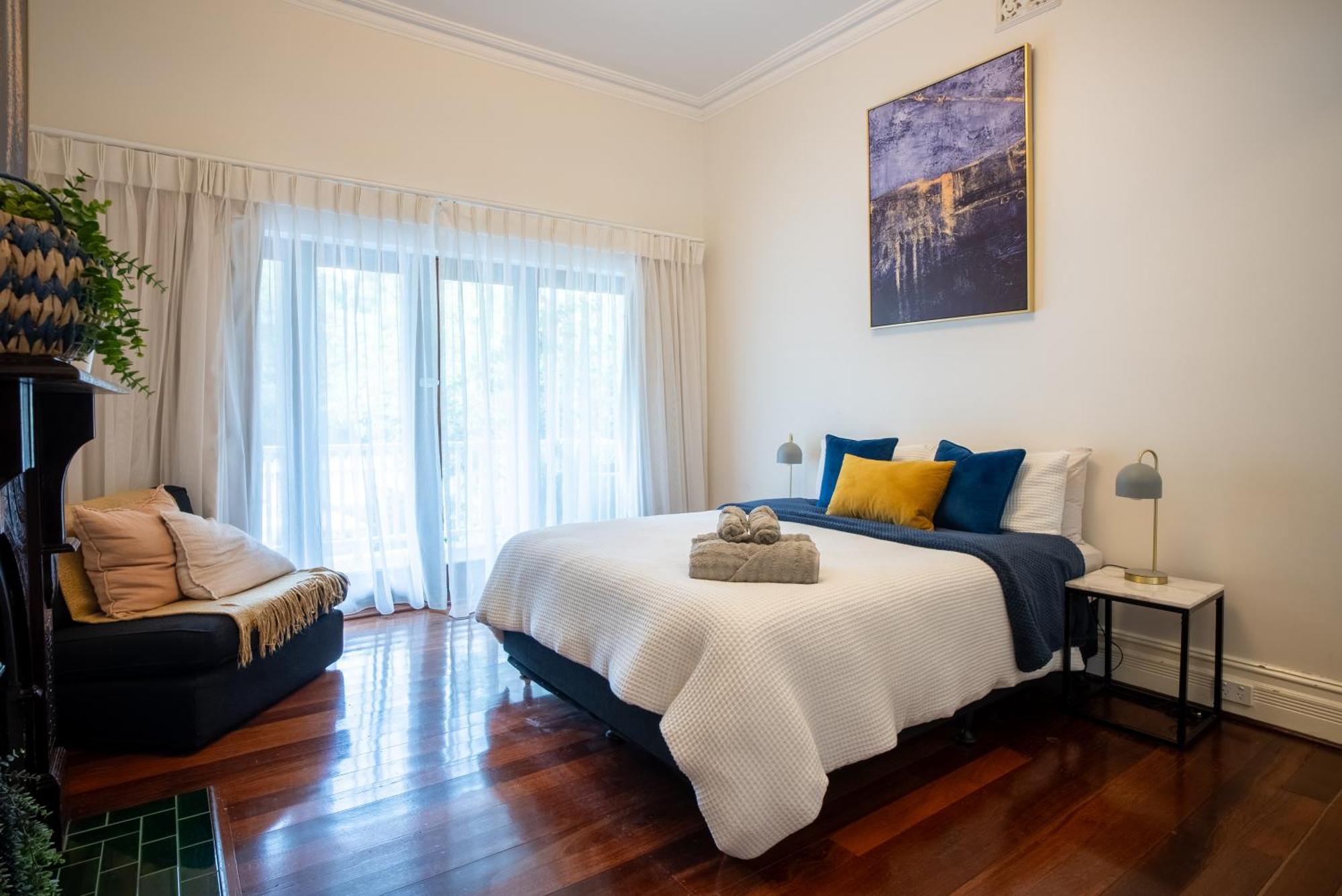 Hyde & Seek Parkside Family Holiday home *