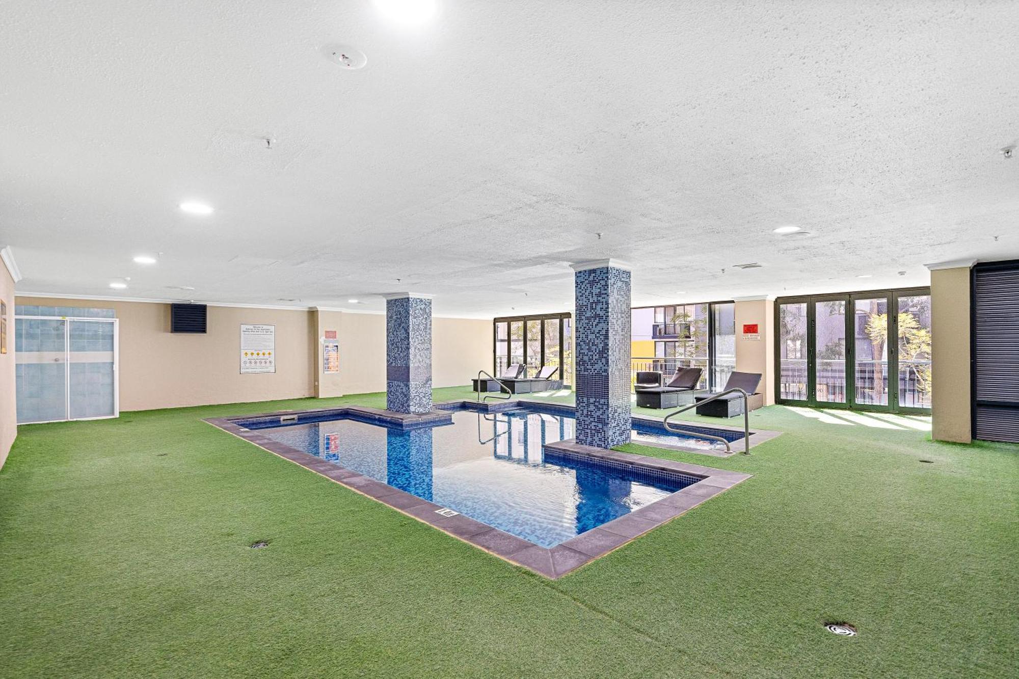 14 Roomy Restrelax Eastperth 2brparking Perth