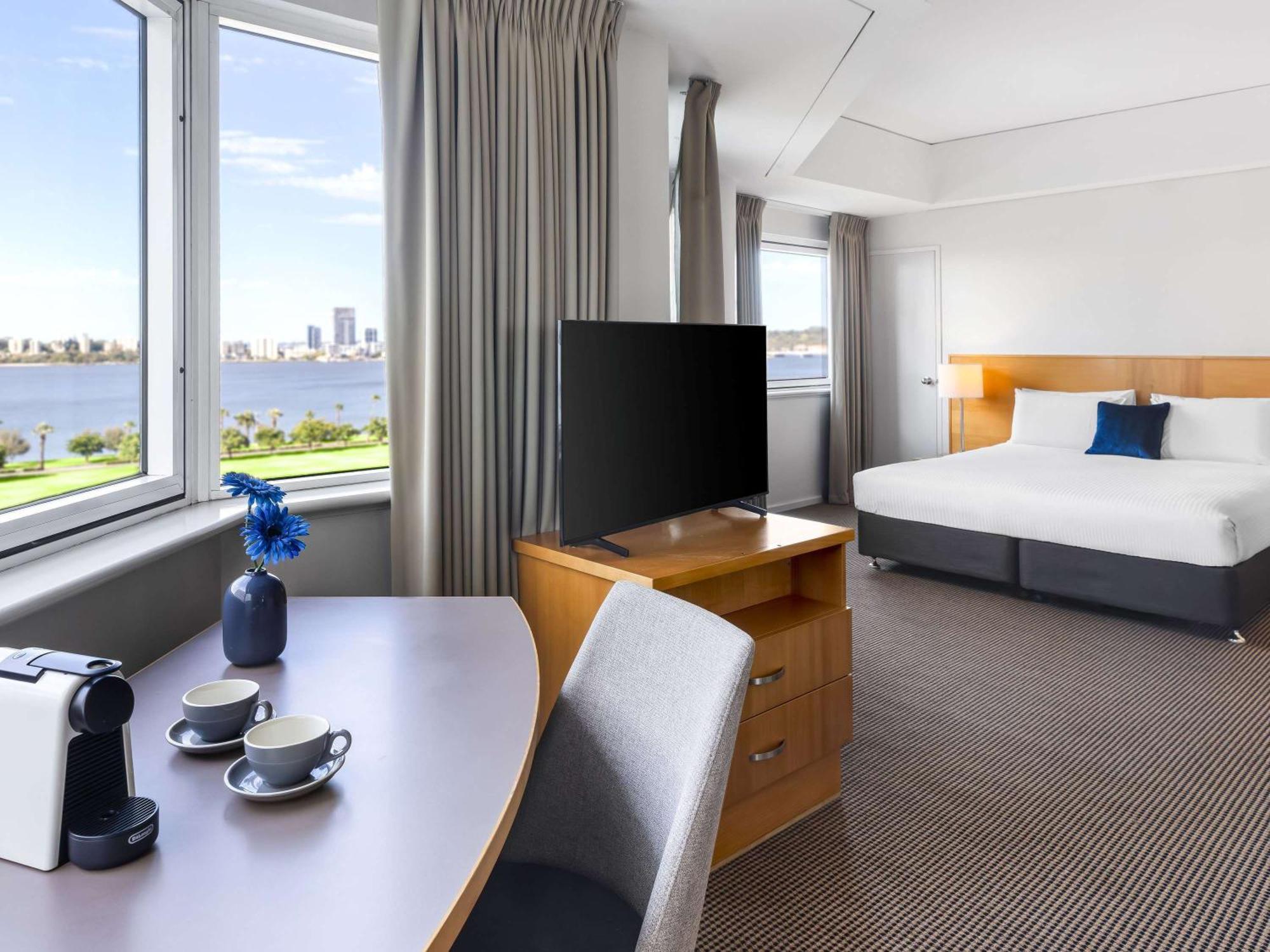 Hotel Novotel Langley 4*