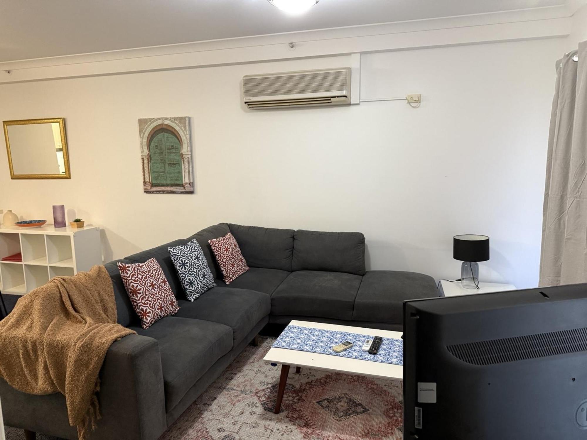 14 Roomy Restrelax Eastperth 2brparking