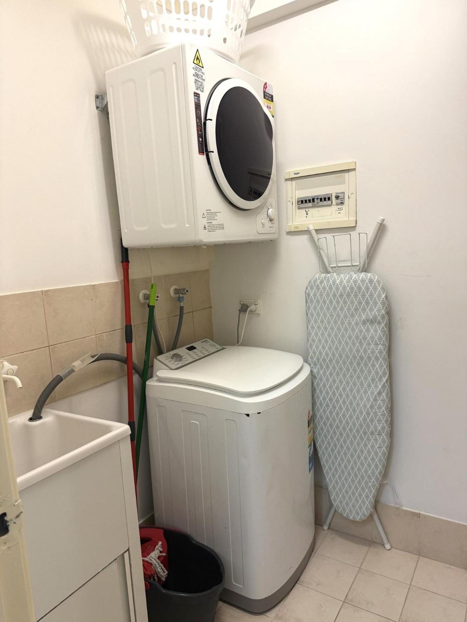14 Roomy Restrelax Eastperth 2brparking * Perth