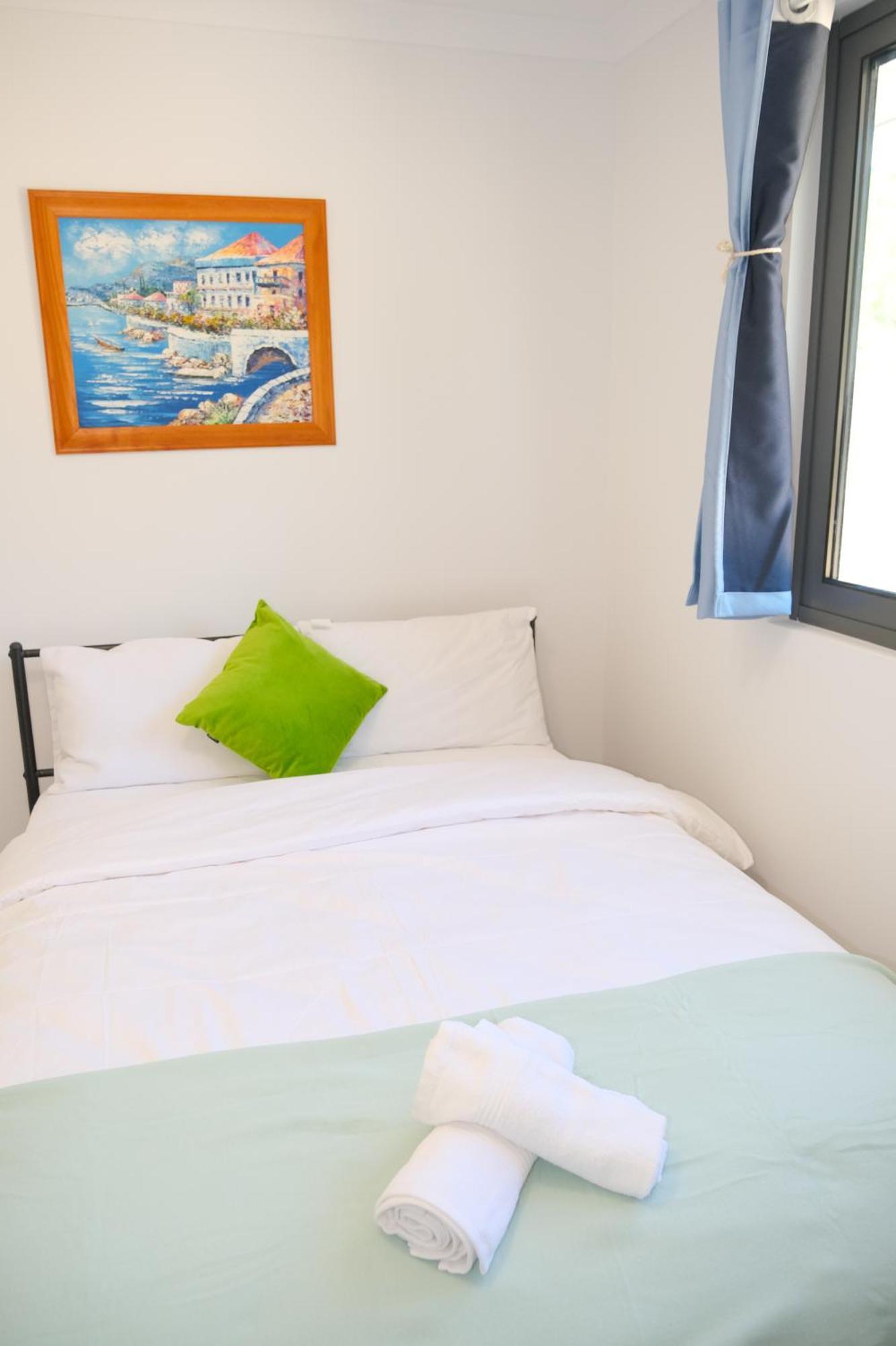 A3 Airportretreat - Full Kitchen, Biz & Leisure Holiday home *