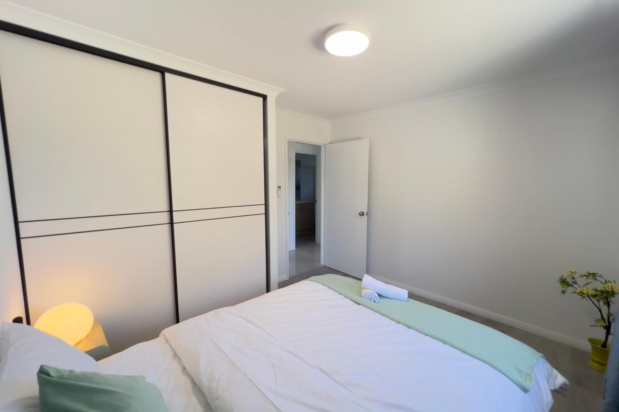 Holiday home A3 Airportretreat - Full Kitchen, Biz & Leisure Perth