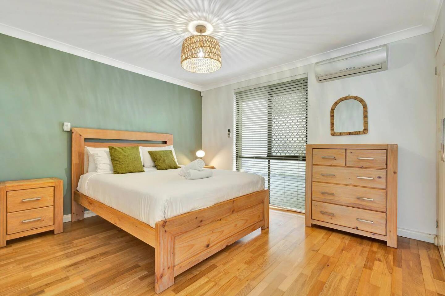 Coastal Poolside Retreat Perth