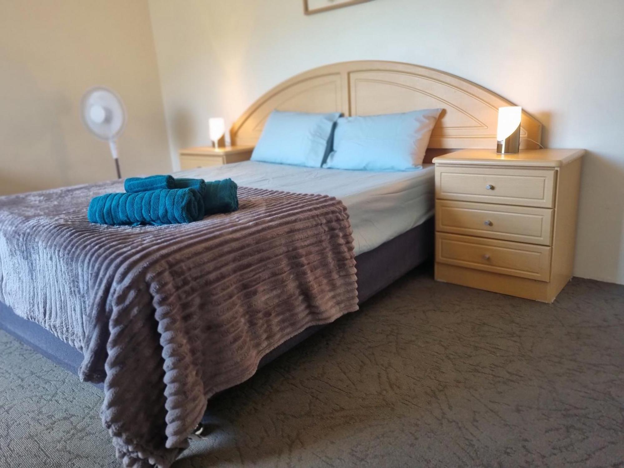 Tranquil Treasure - 3 Bedroom Villa Homestay *