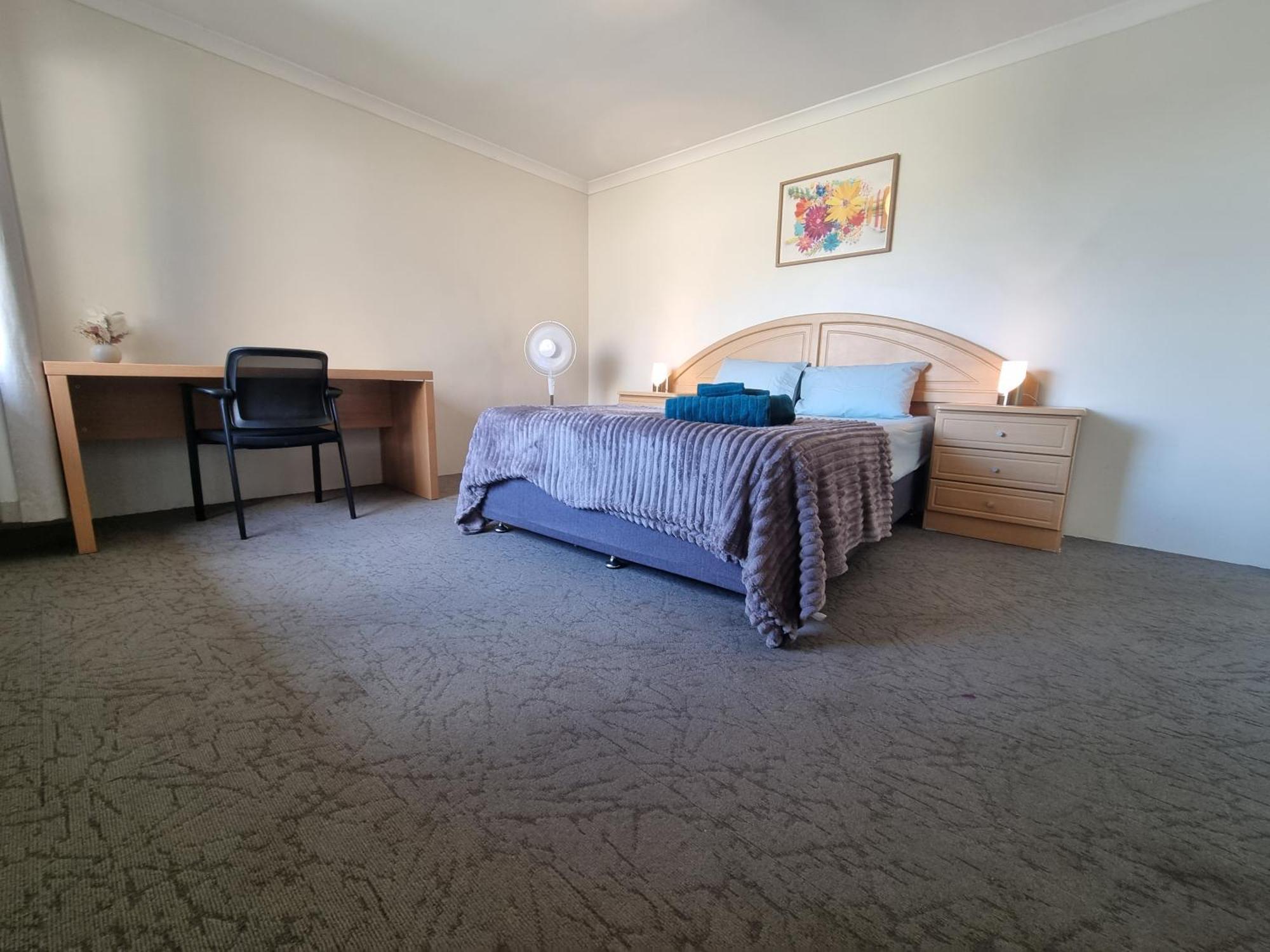 Homestay Tranquil Treasure - 3 Bedroom Villa Perth
