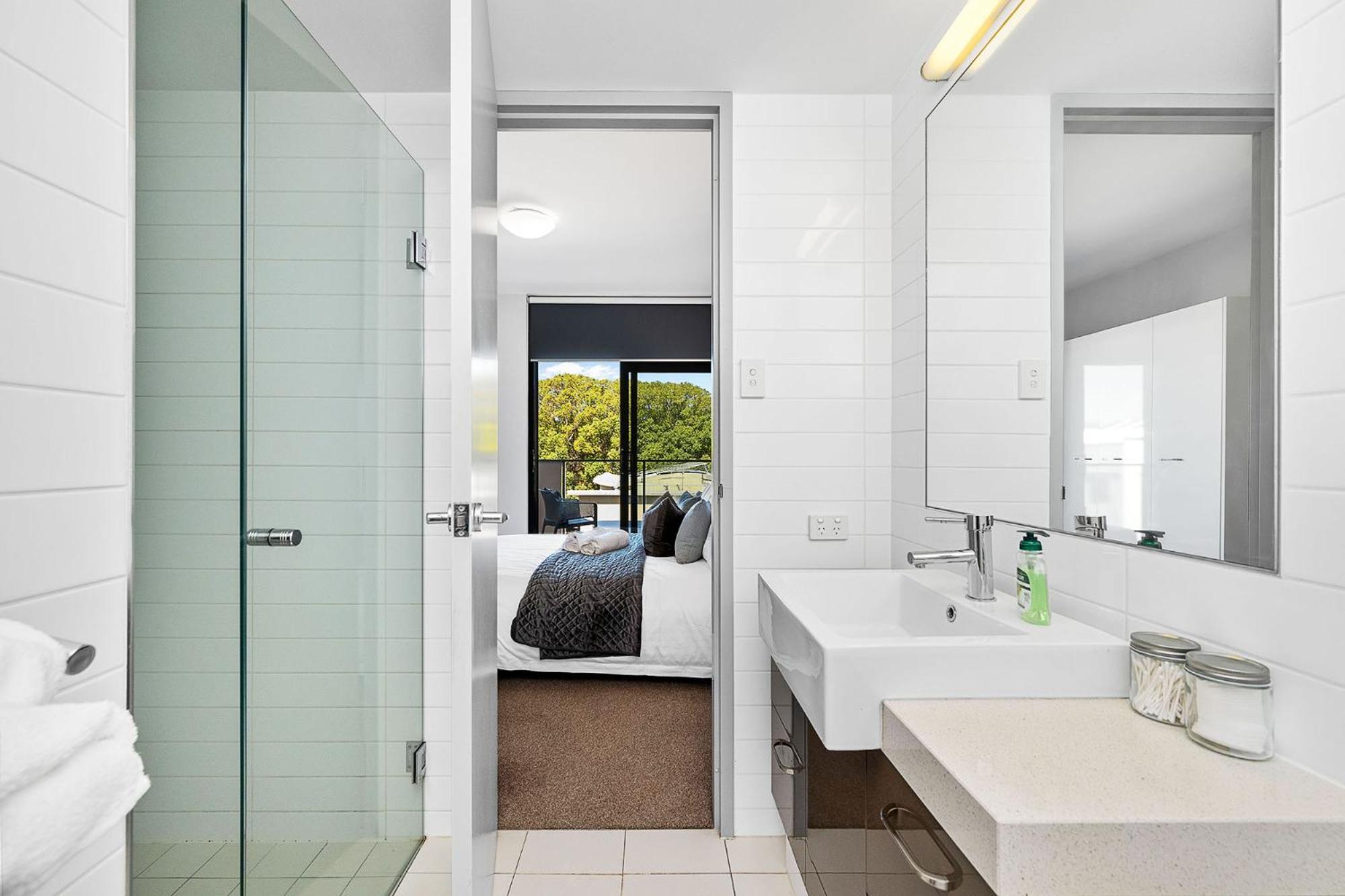 2bdr On Beaufort Street Parking - Mount Lawley *