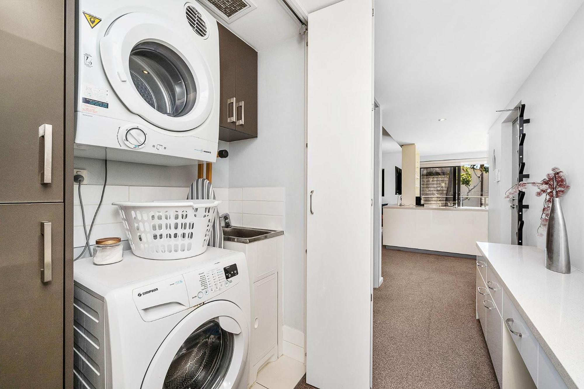 2bdr On Beaufort Street Parking - Mount Lawley Perth
