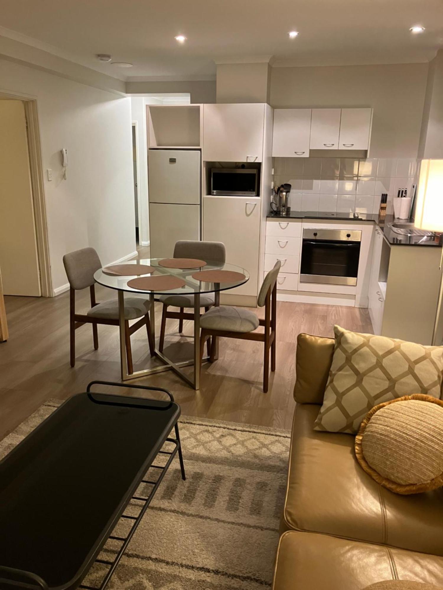 Great Place In Cbd - 2 Bedrooms