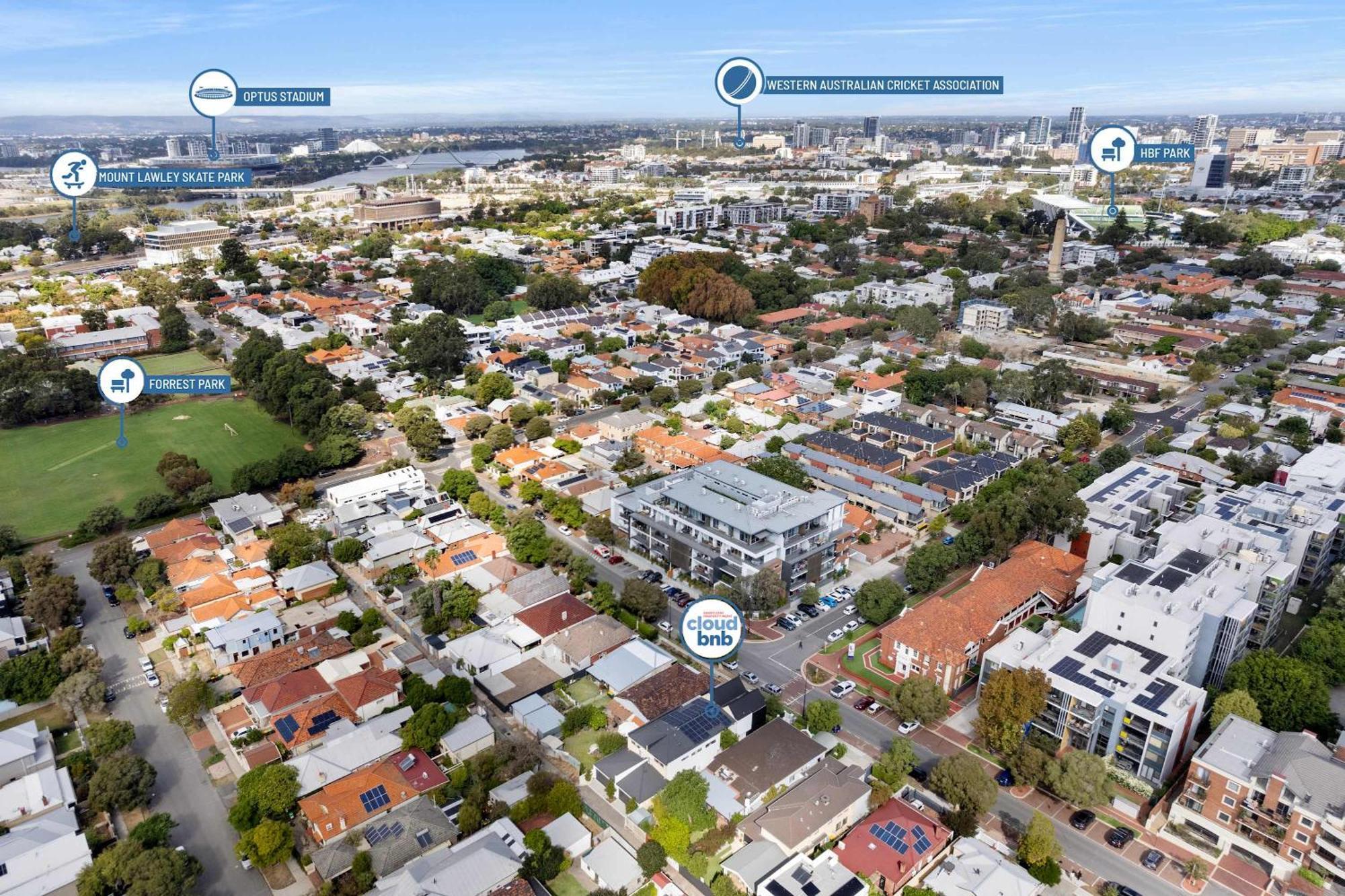 Stylish Mount Lawley Retreat Walk To Beaufort Street Perth