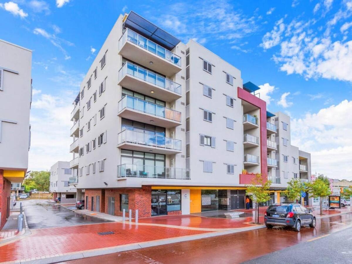 Beaufort Street 1bdr Parking Apartment
