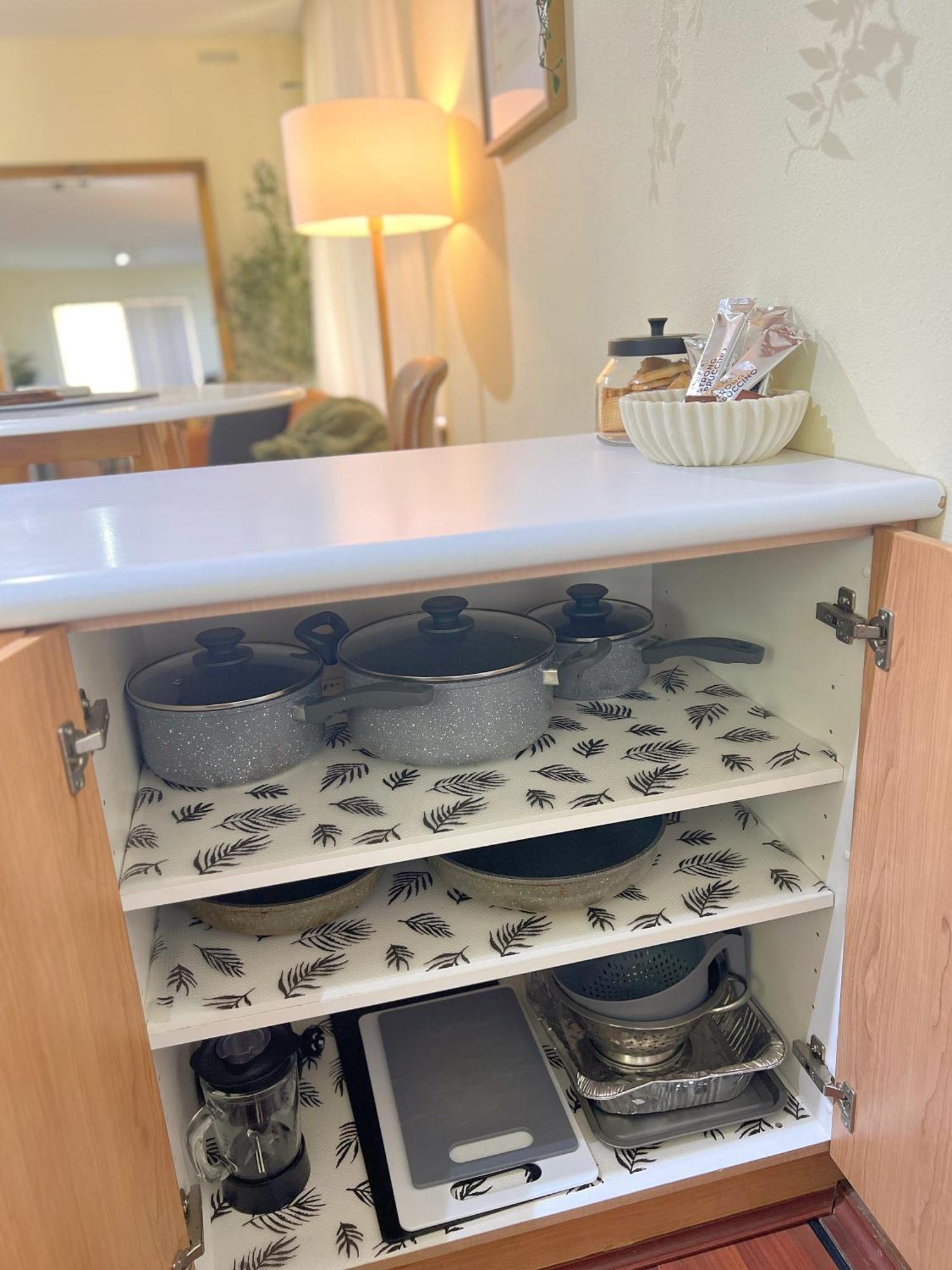 Cosy & Private, Walk To East Vic Park Apartment Perth