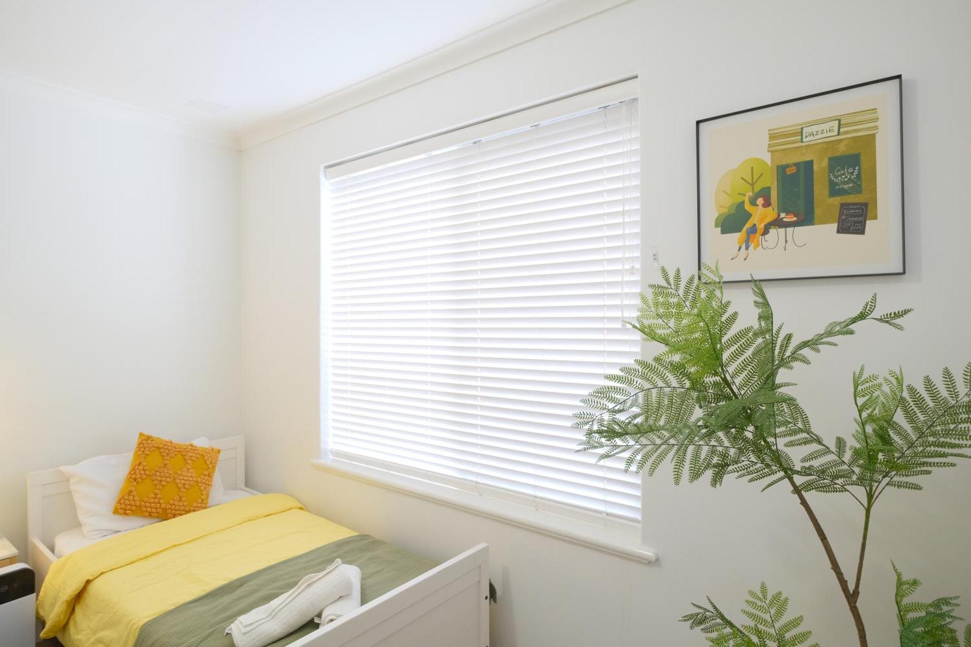 Relaxing Two-bedroom Retreat Near The Airport * Perth