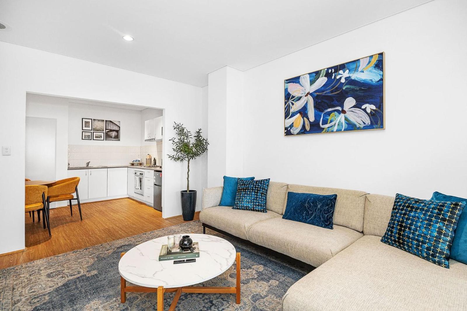 Newly Renovated 1bdr In The Cbd *
