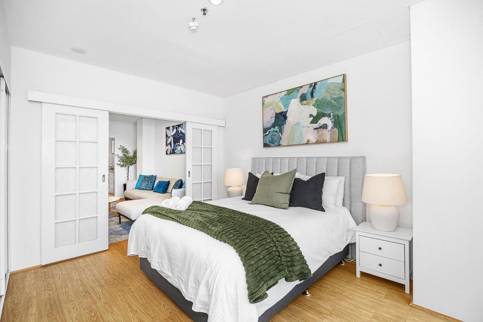 Newly Renovated 1bdr In The Cbd Perth