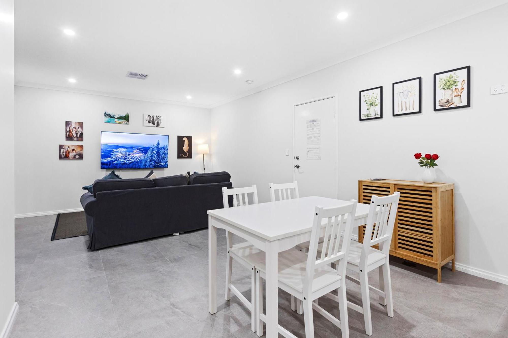 Holiday home Premium Modern House-Walk To Curtin Uinversity-3 Bedroom & 2 Bathroom Up For 4 People Perth
