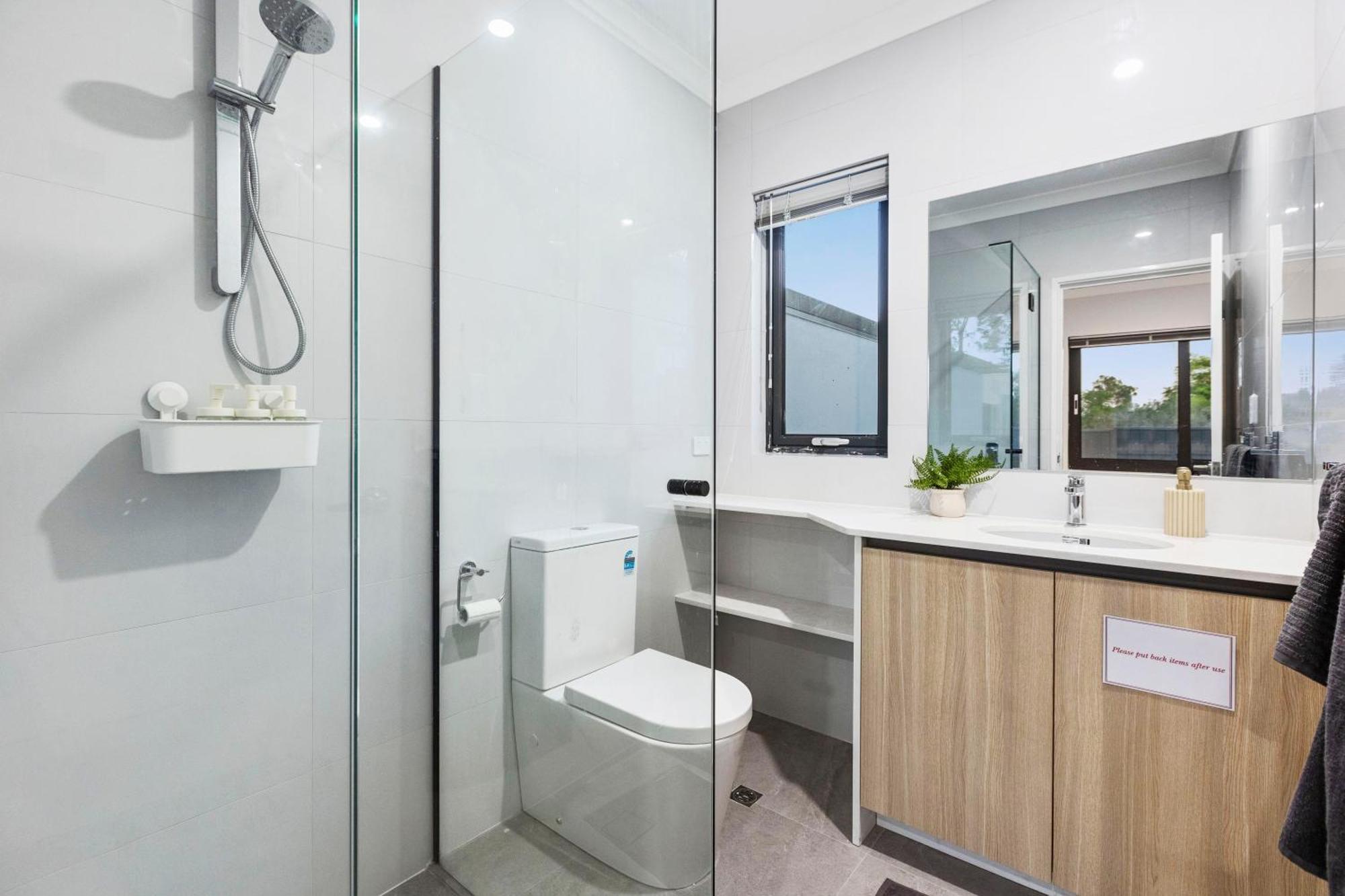 Holiday home Premium Modern House-Walk To Curtin Uinversity-3 Bedroom & 2 Bathroom Up For 4 People