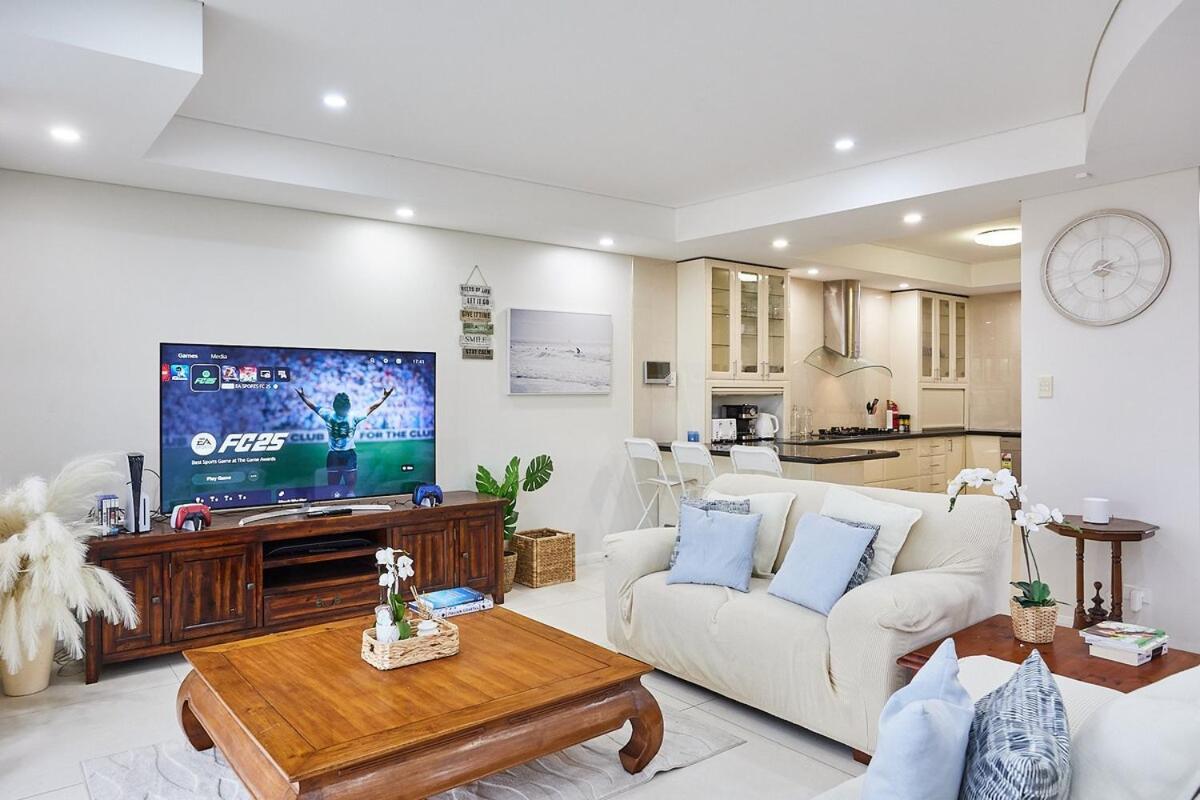 Bahay bakasyunan 4 Bed 4 Bath In Scarborough