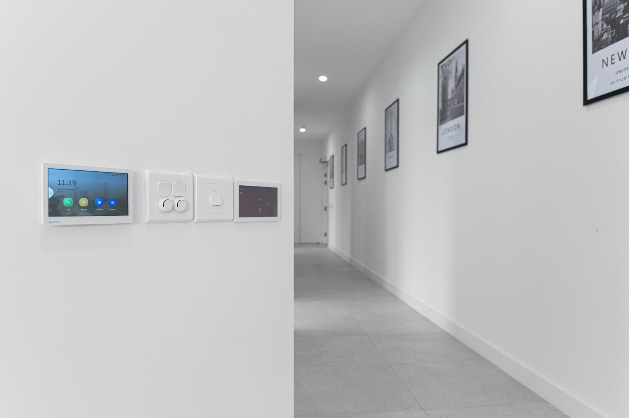 Mangini - Unit 1 Perth