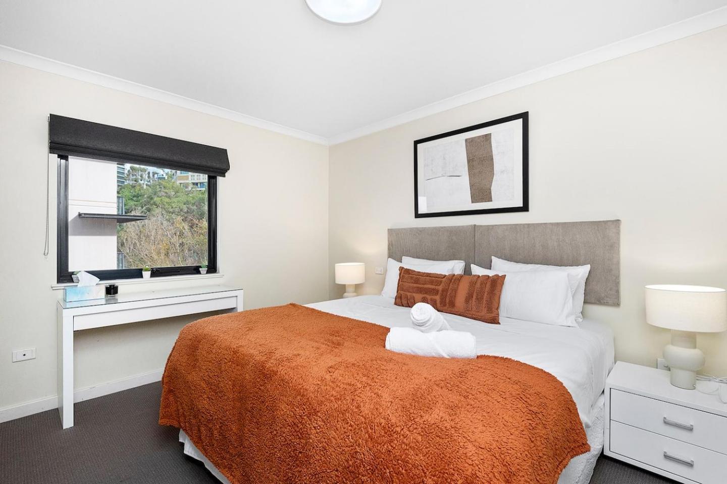 Marvellous Mounts Bay 2Br Apt
