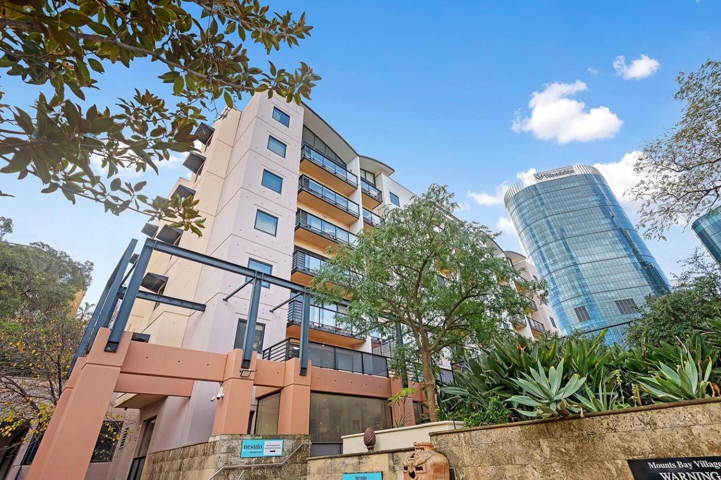 Marvellous Mounts Bay 2Br Apt
