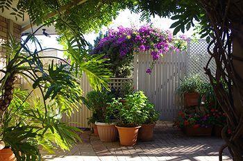 Astoria Retreat Bed & Breakfast