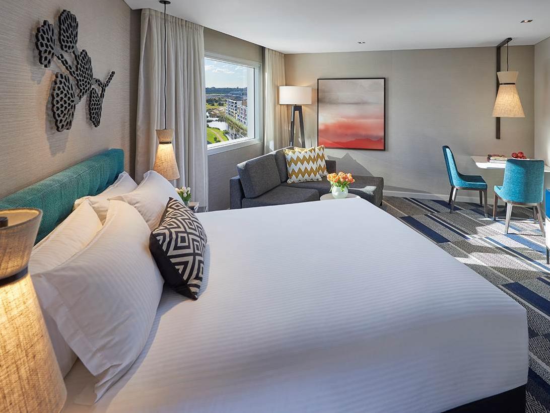 Crown Promenade 4* Perth