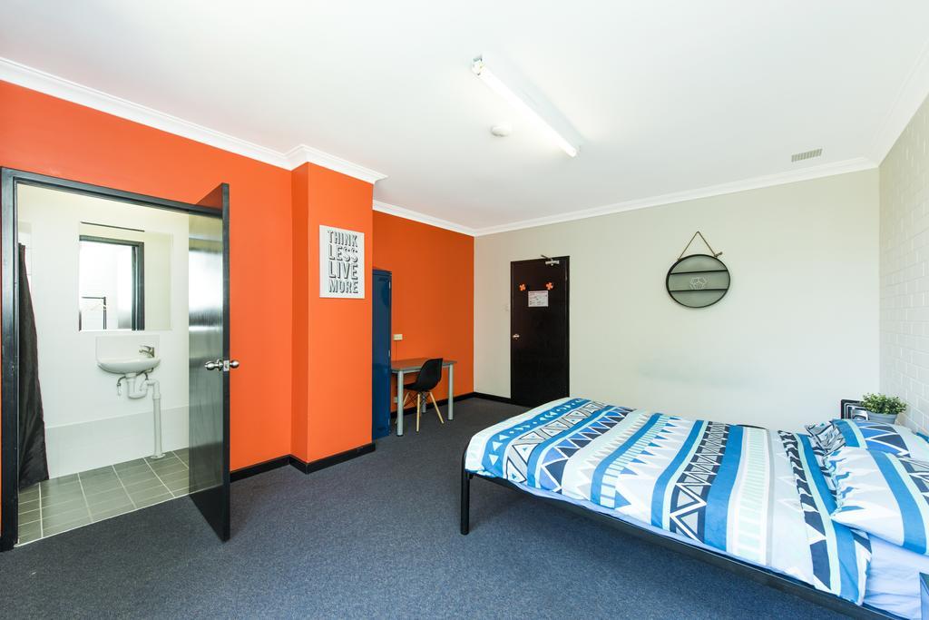 Billabong Backpackers Perth