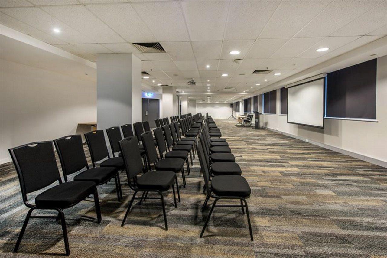 Oaks Hotel Perth