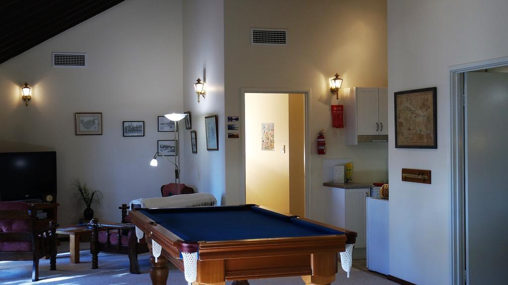 Guest house Eleebana 3*
