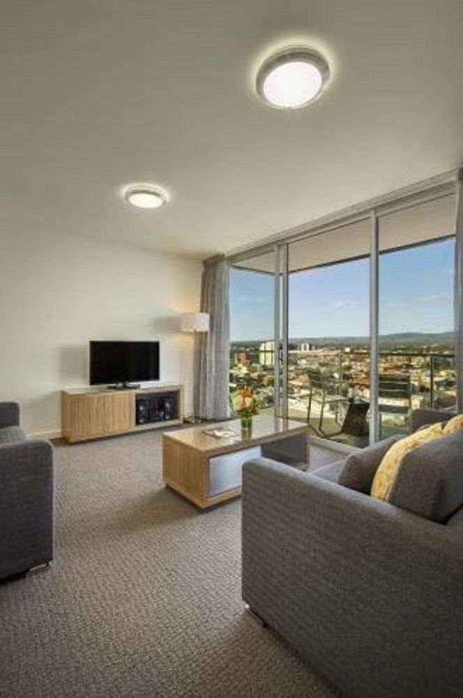 Aparthotel Quest East