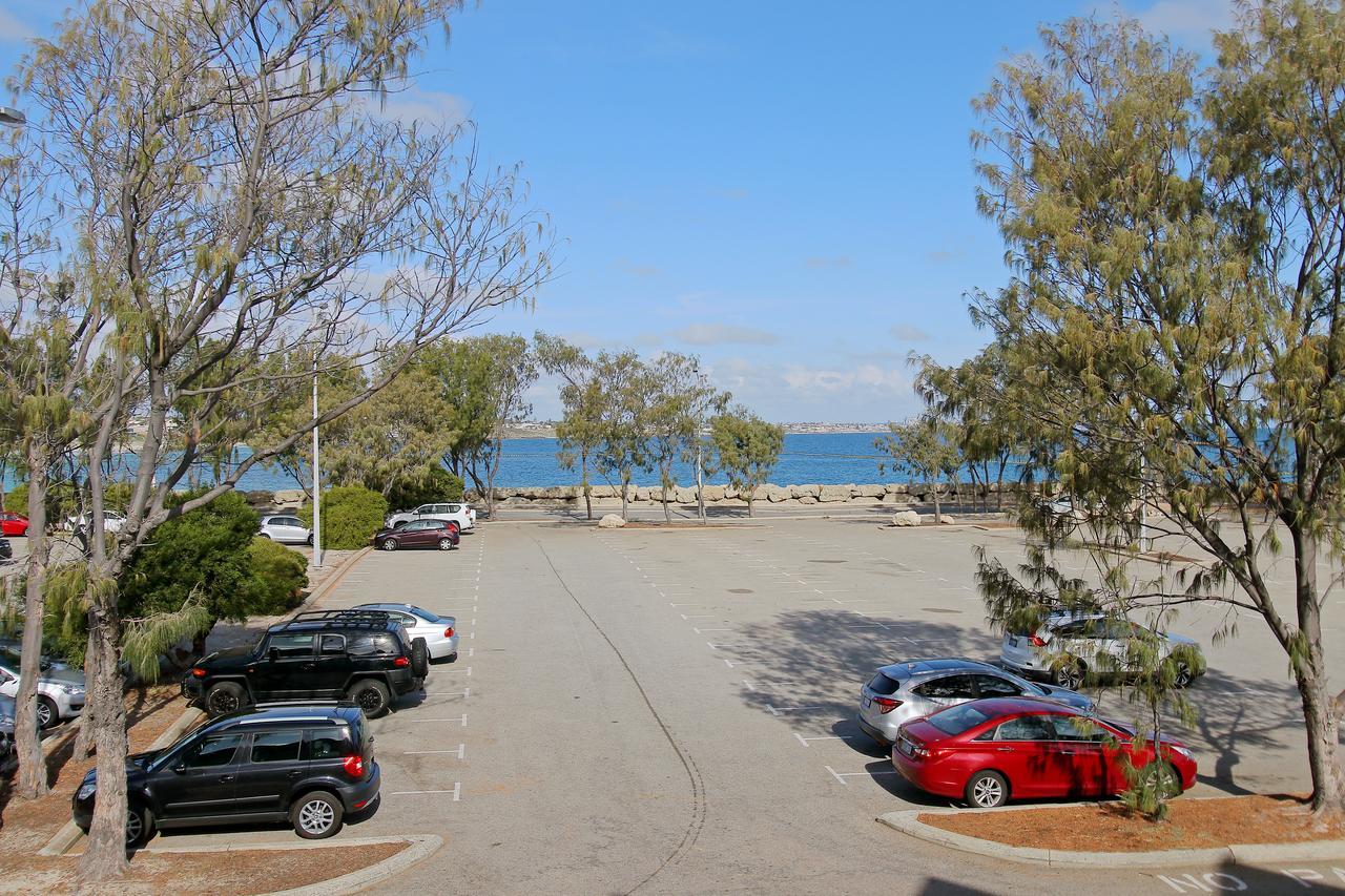 Apartment Hillarys Marina *