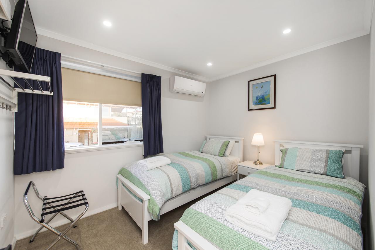 North Beach Bed & Breakfast 3*