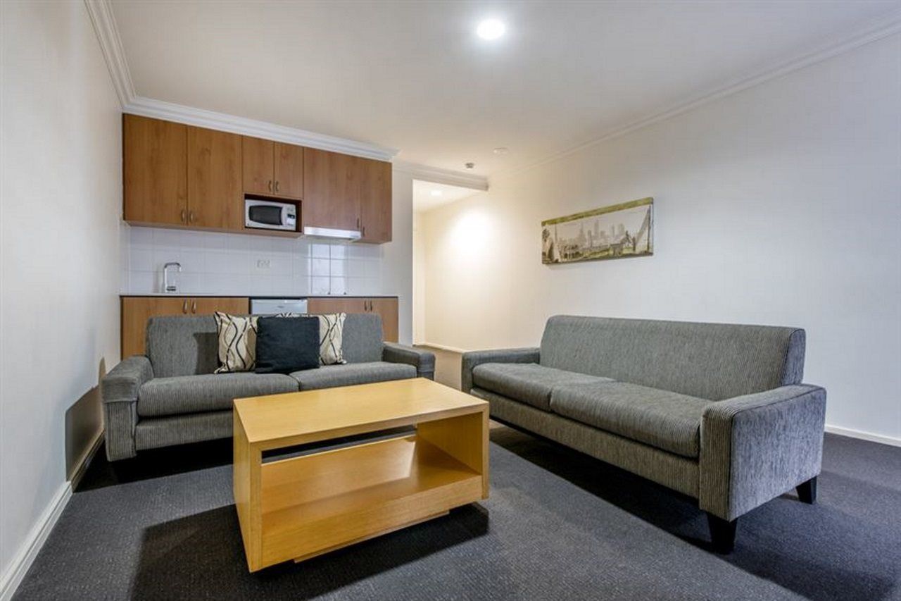 Oaks Hotel 4*