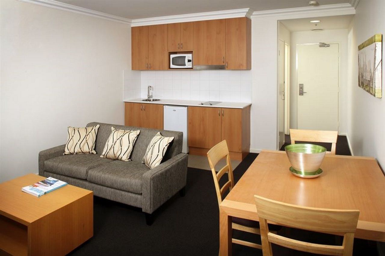 Hotel Oaks Perth