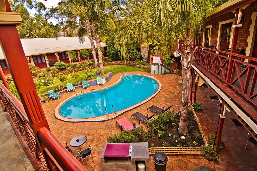 Heritage Country 3* Perth