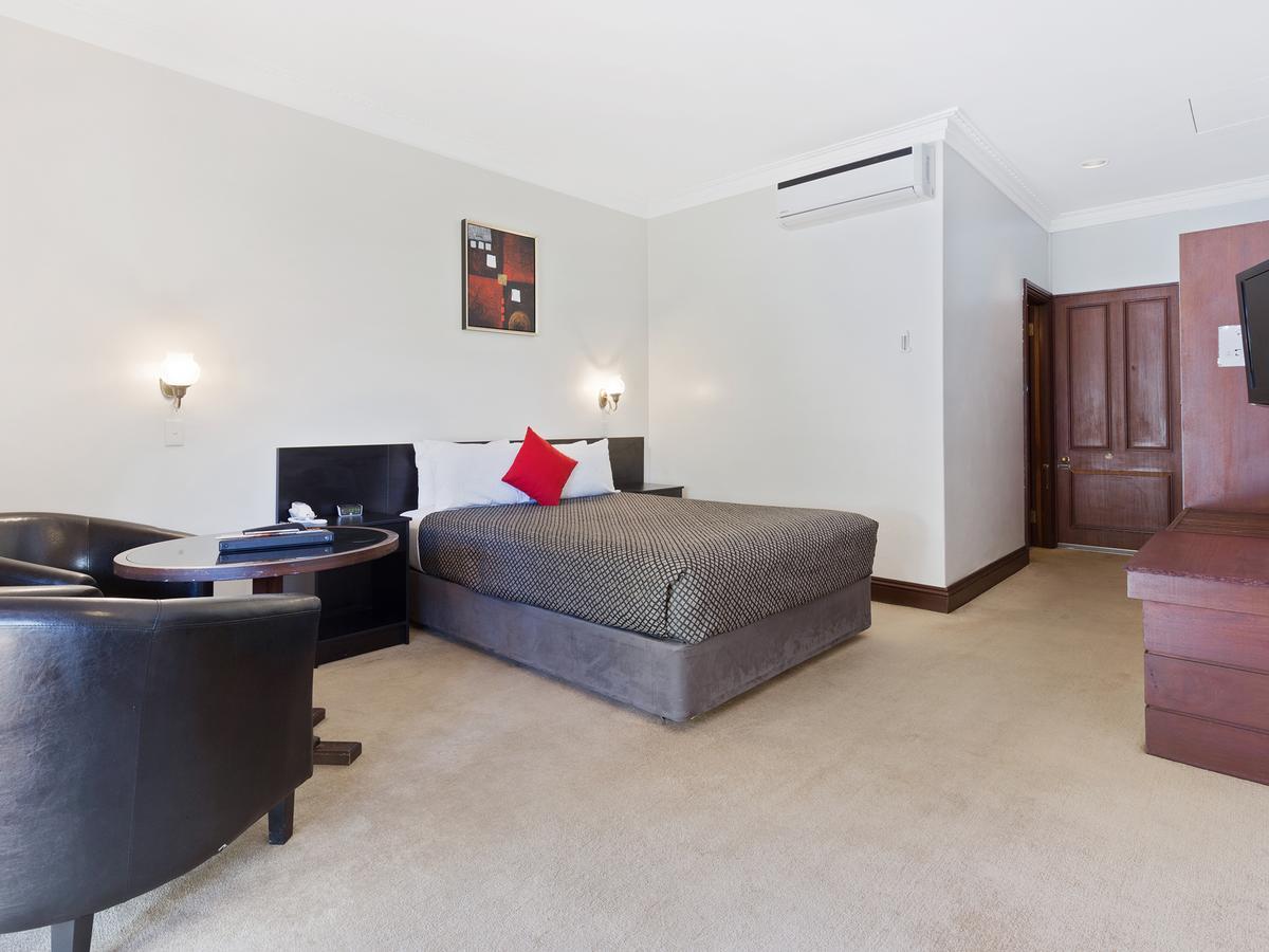 Motel Heritage Country 3*