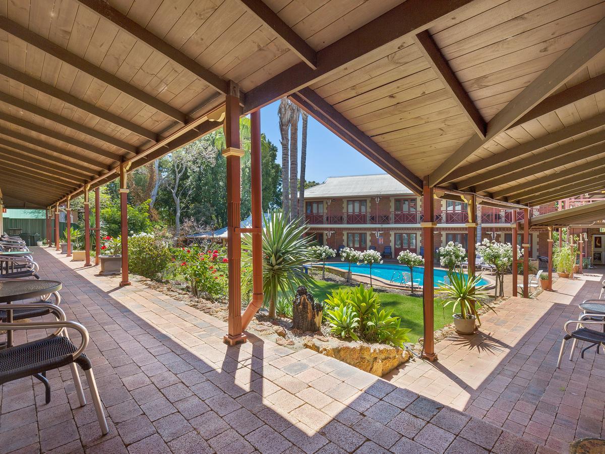 Heritage Country 3* Perth