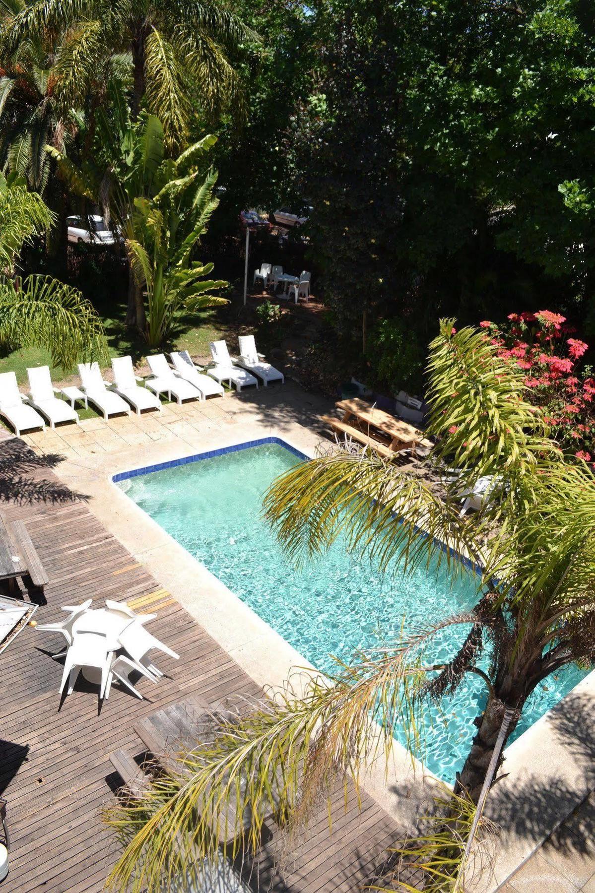 Billabong Backpackers Albergue