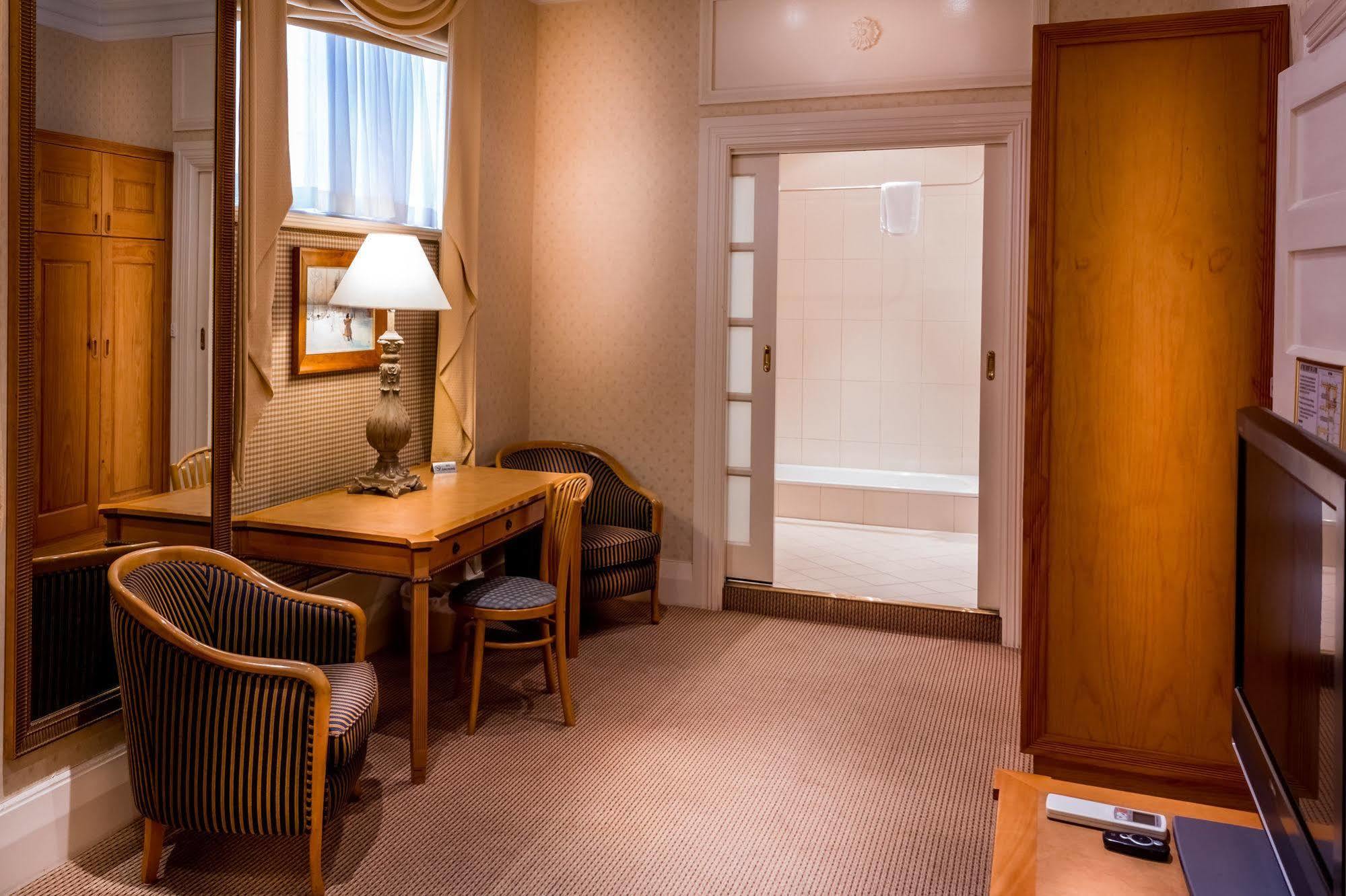 European Hotel Perth