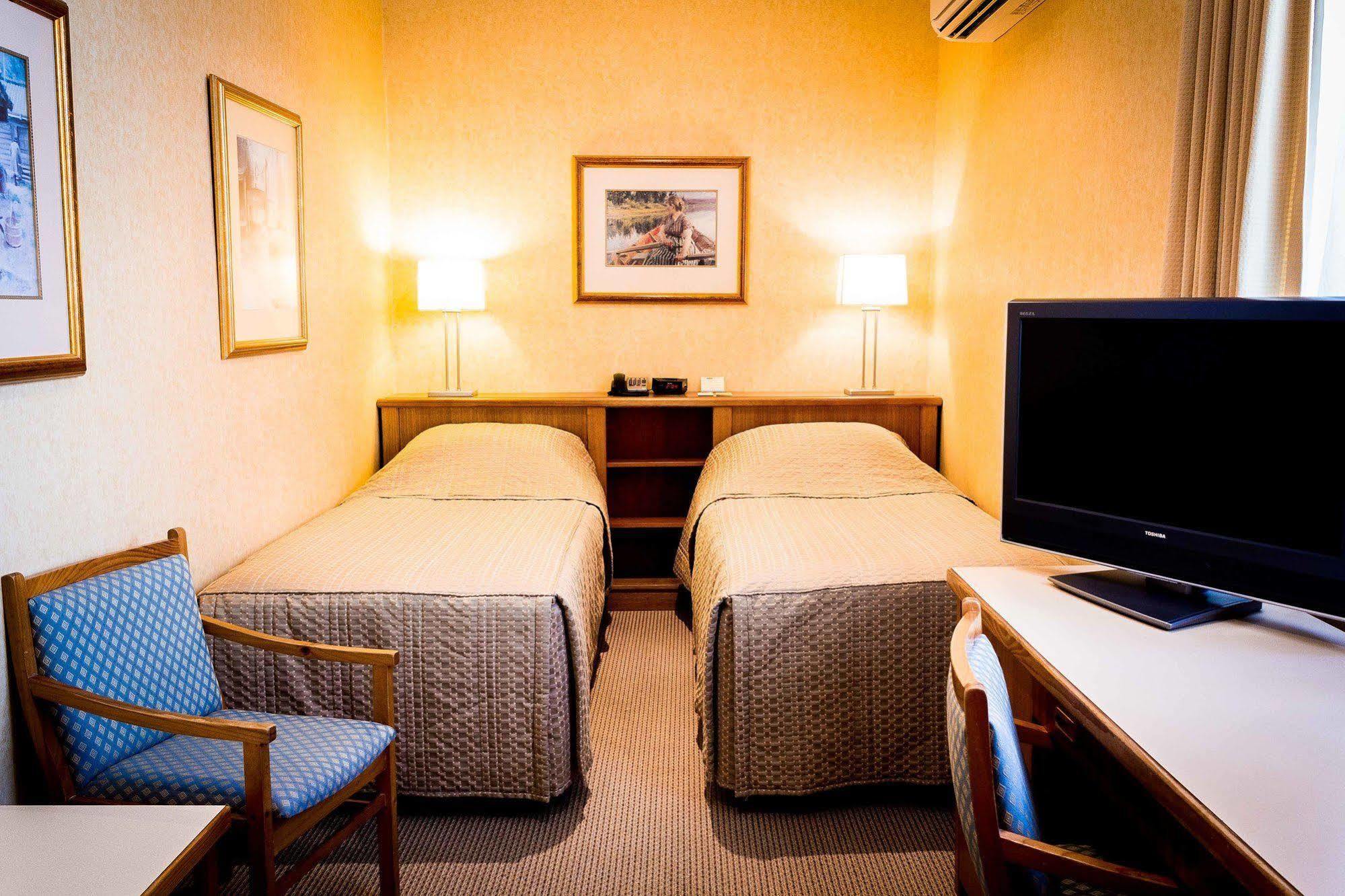 European 4* Perth